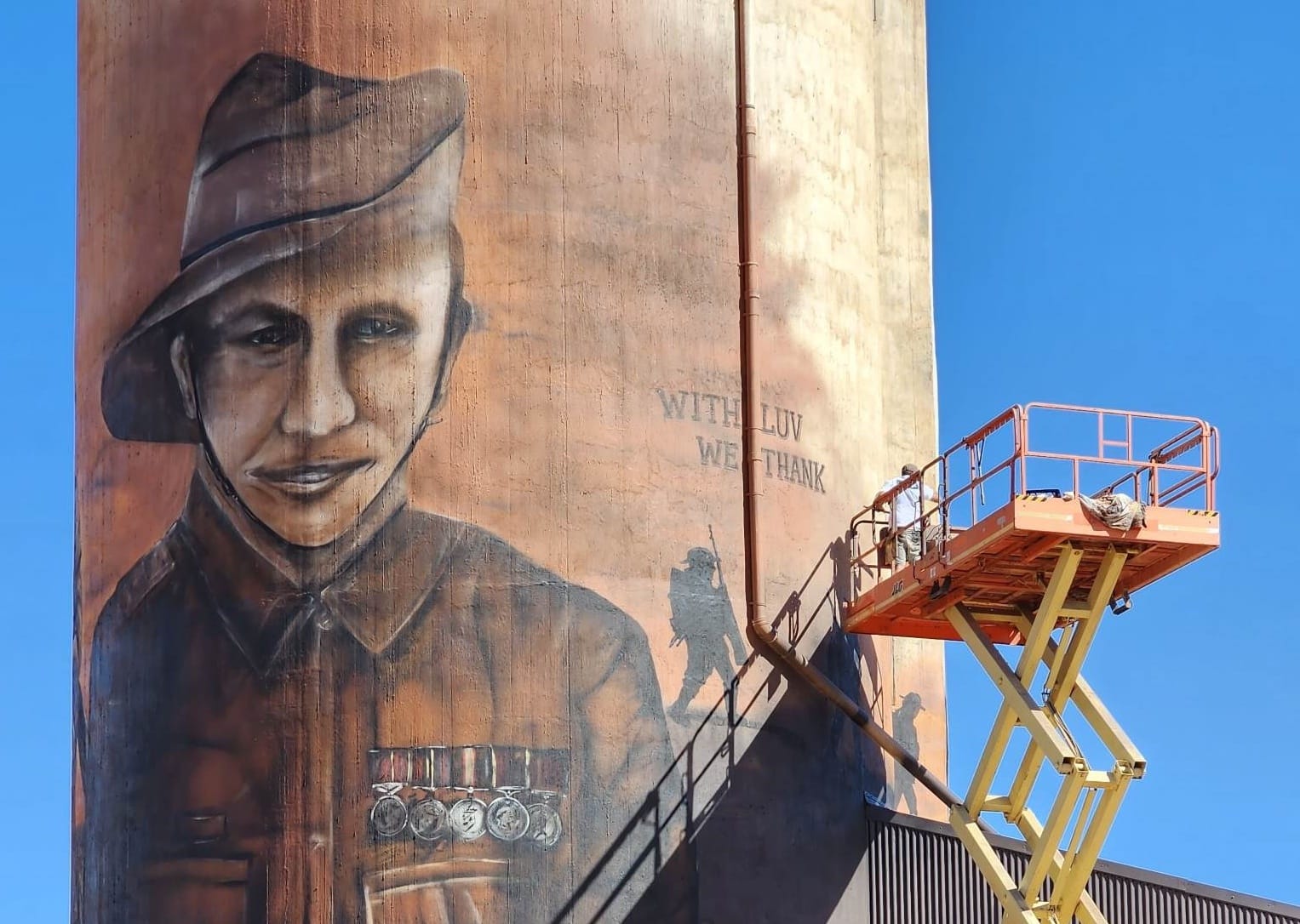 Commemorations at Galga feature silo art unveiling