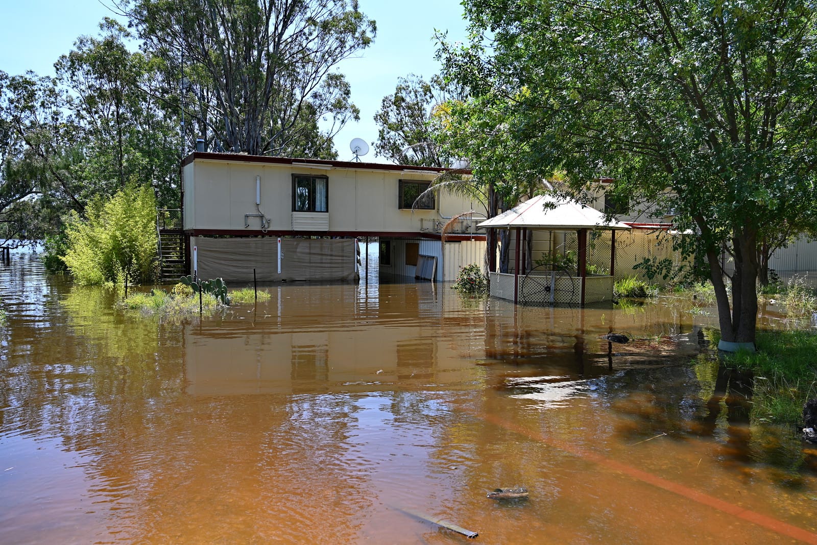 Riverland power restorations begin