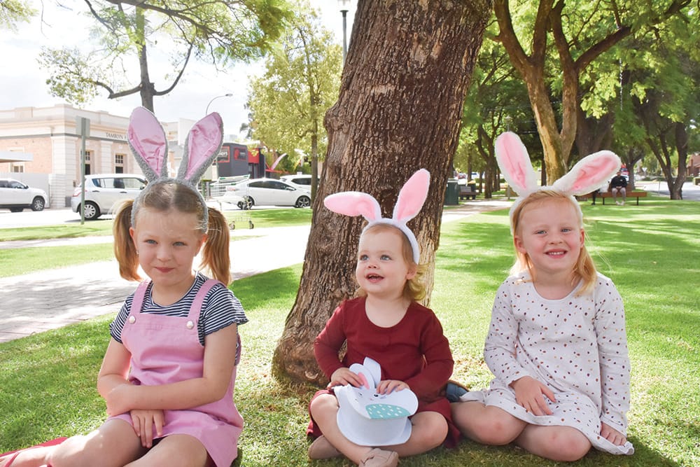 Easter in the Riverland: What a difference one year makes... Camp here this year