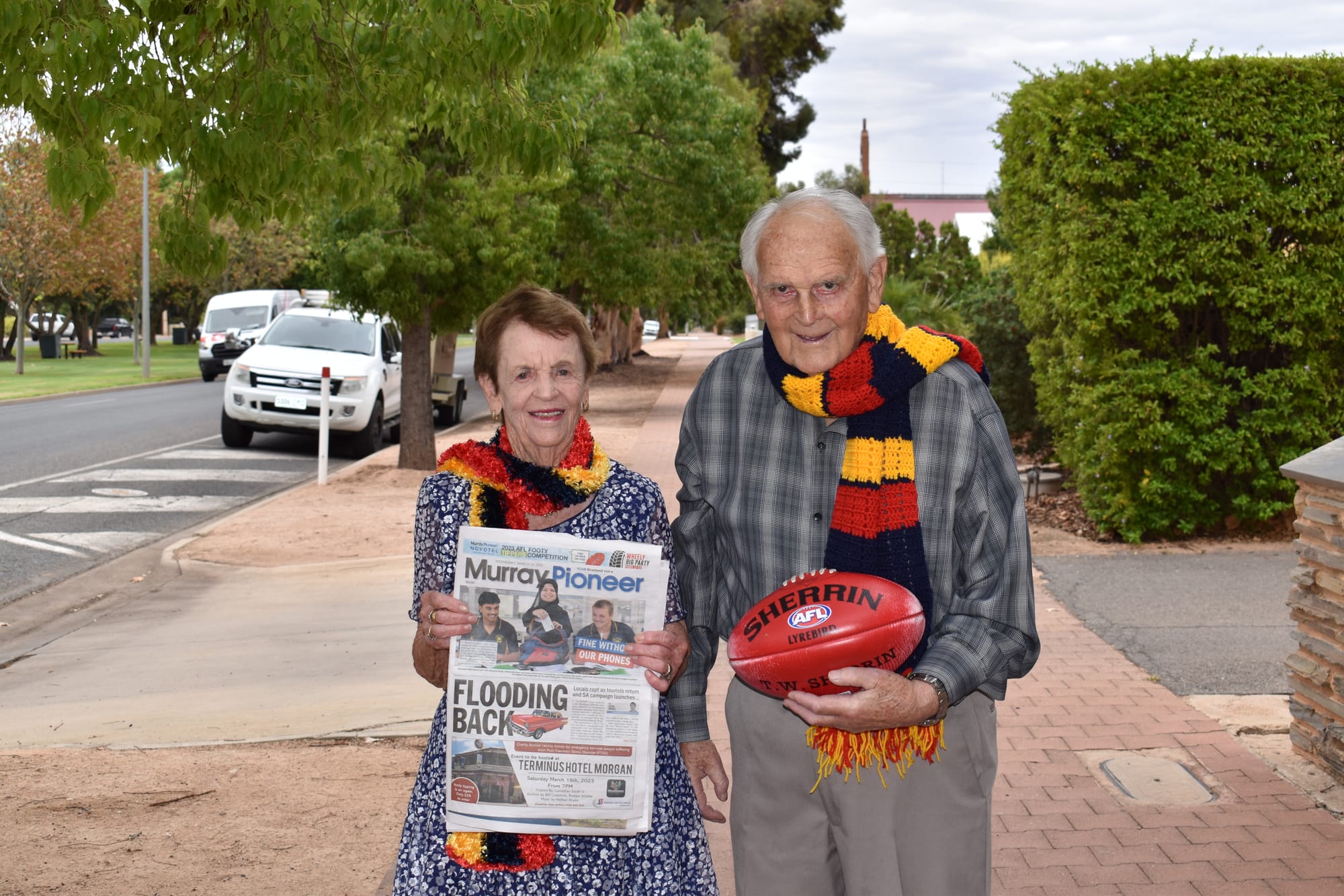 Country Crows fans off to the footy
