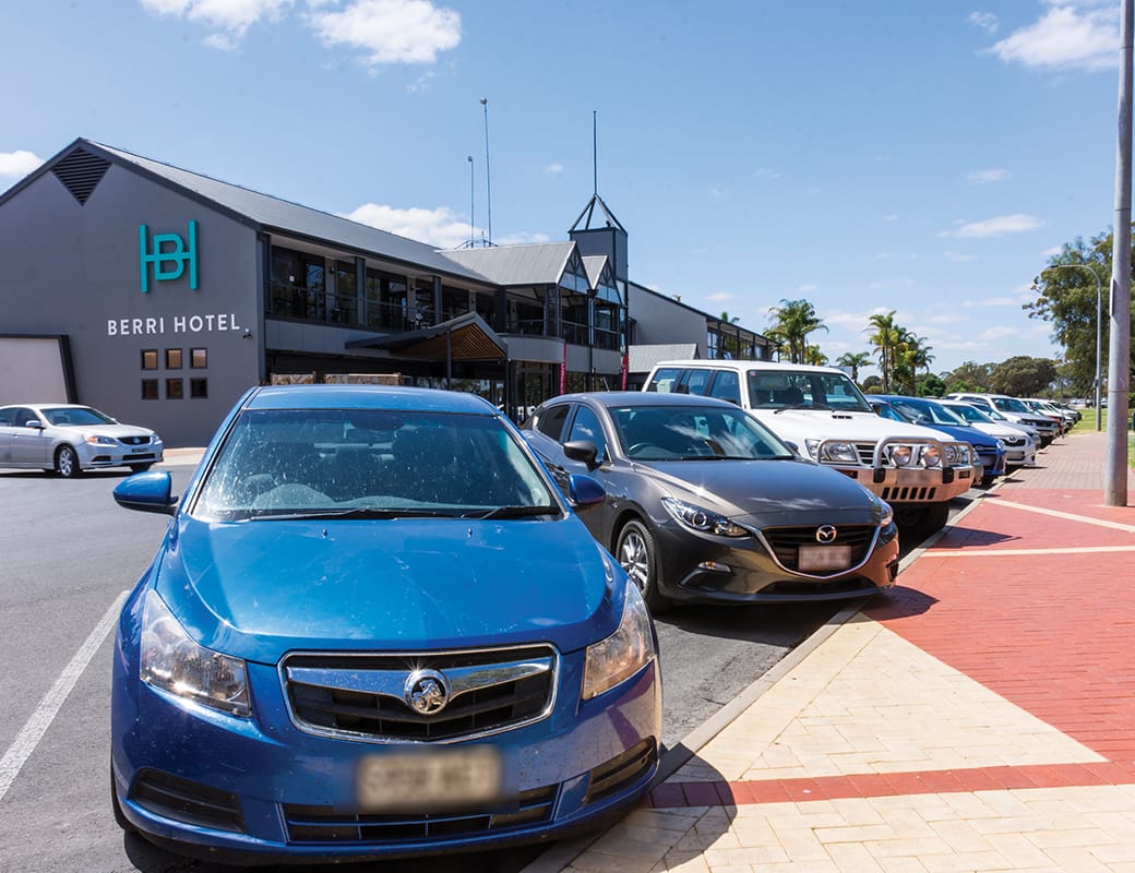 Berri Hotel’s new outdoor dining permit