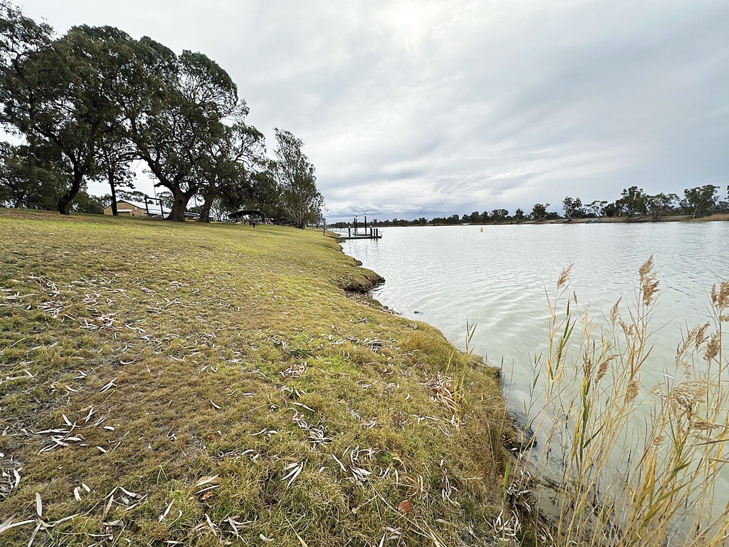 Riverbank design consultation commences