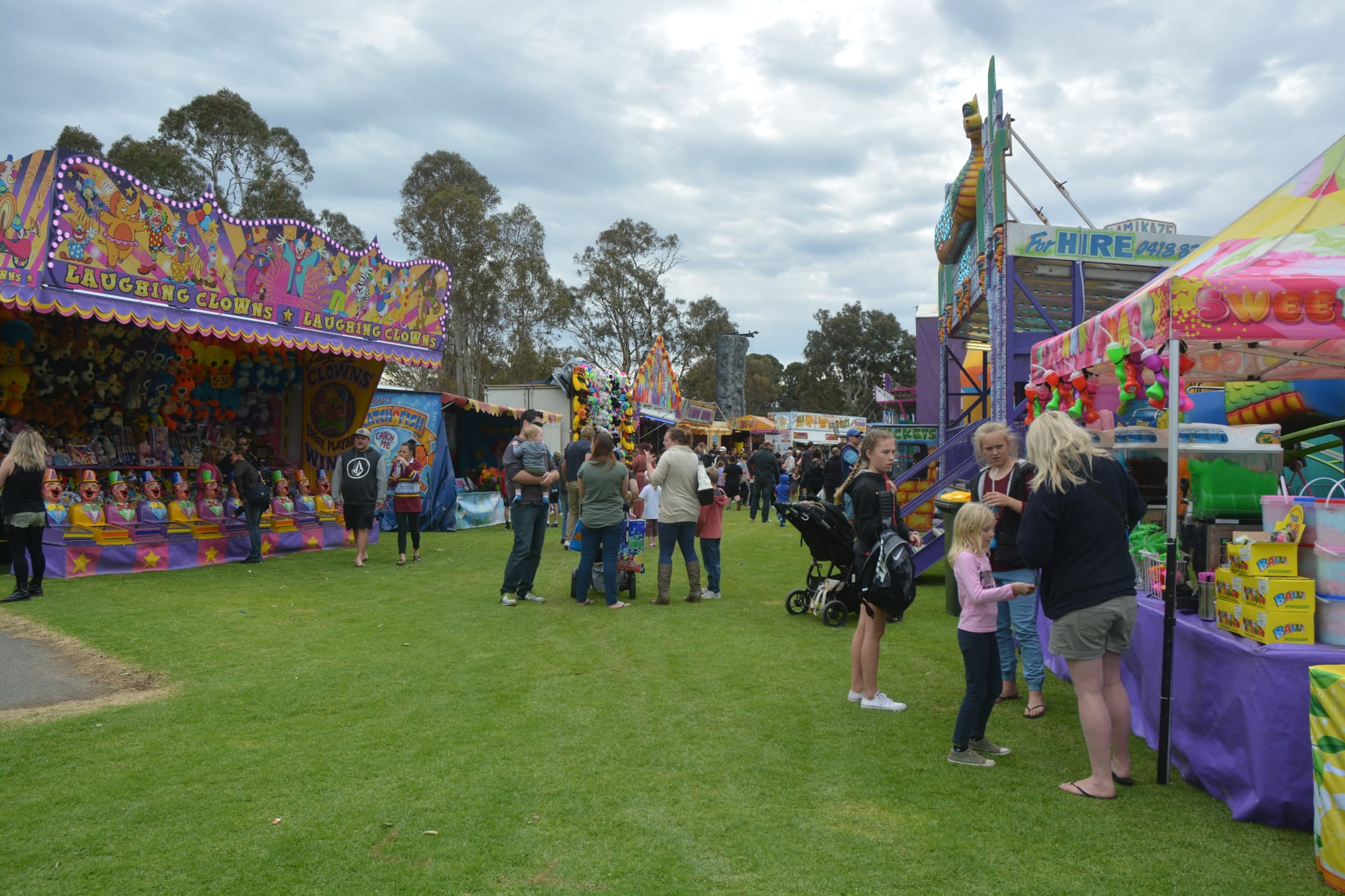Loxton Show