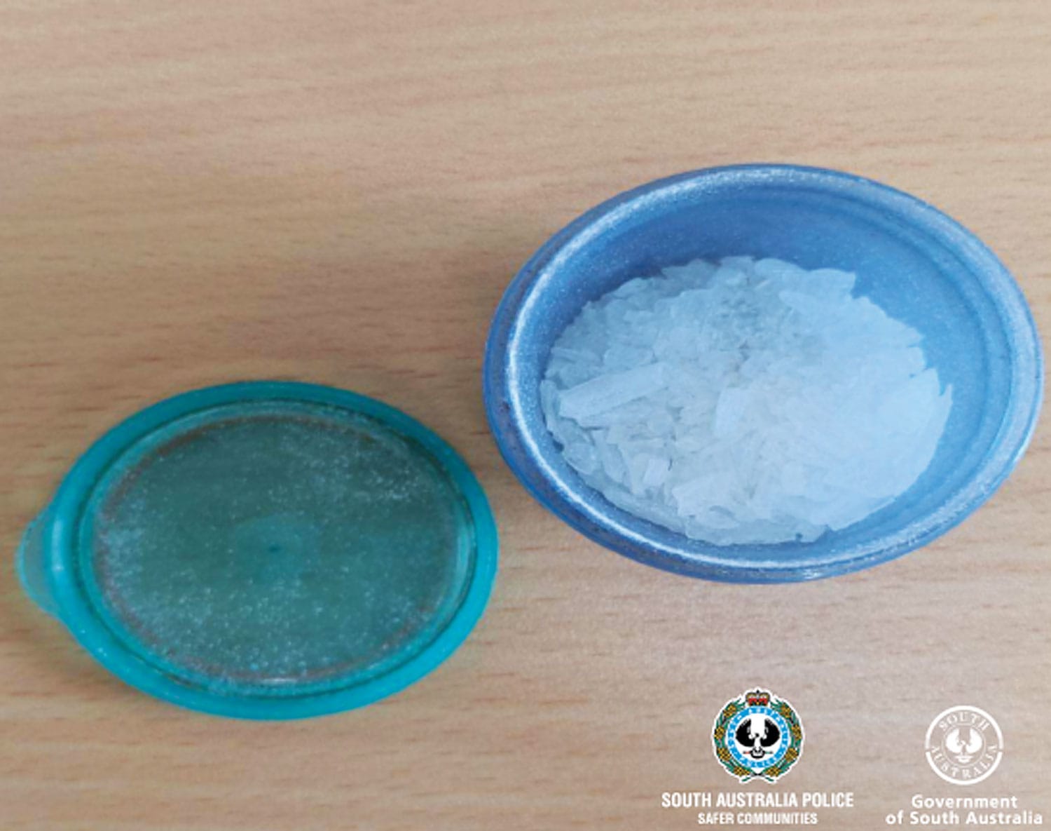 Victorian duo found with drugs