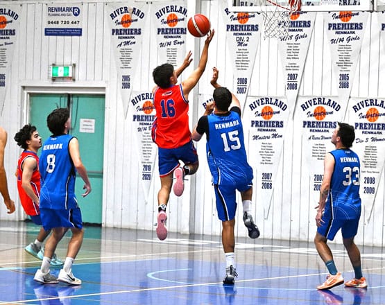 Blazers go through to decider in a thriller