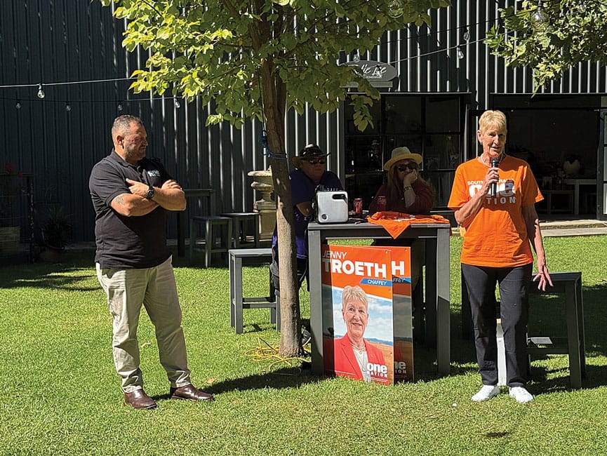 Jenny says ‘thanks’ to her volunteers