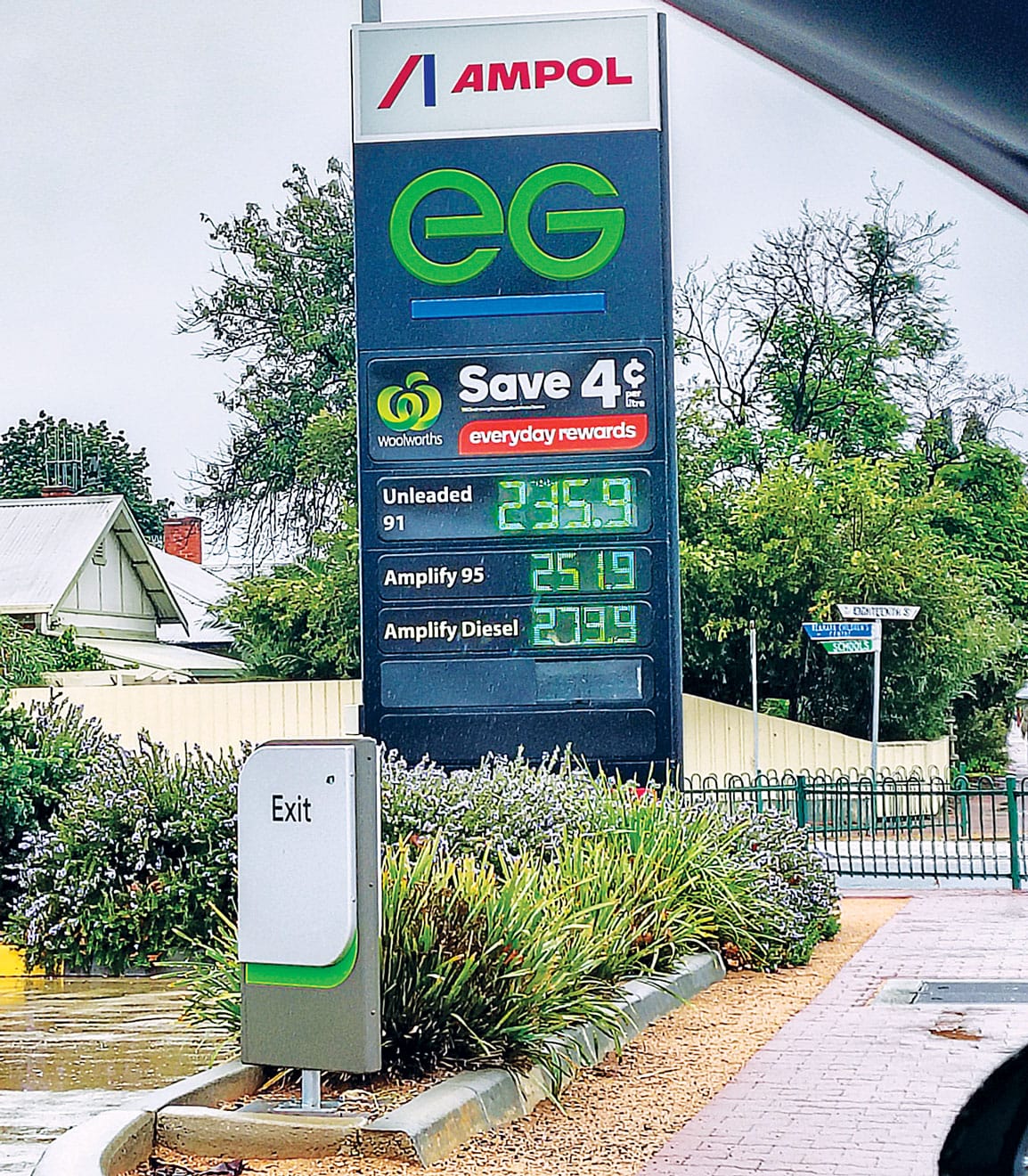 Riverland service stations fined in CBS fuel blitz