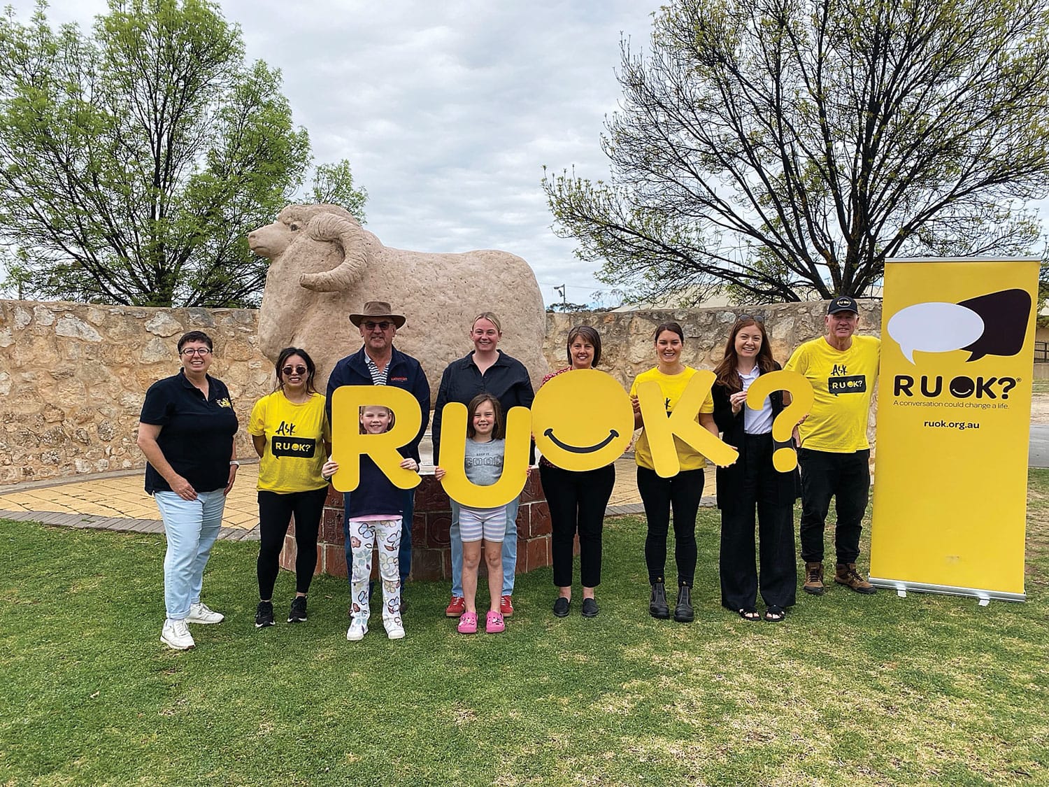 Rural Australians urged to speak up before breaking point