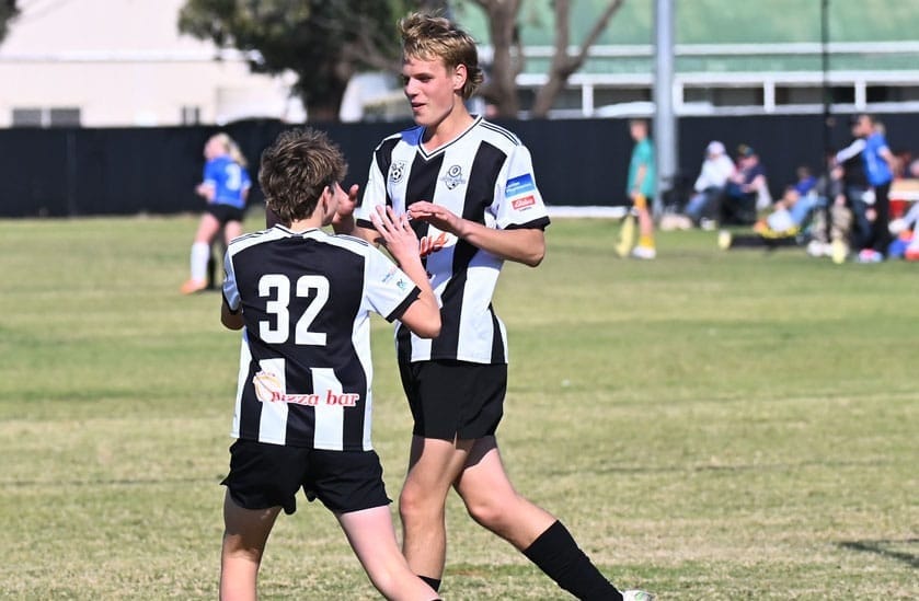 Loxton Black power past rivals to make Grand Final