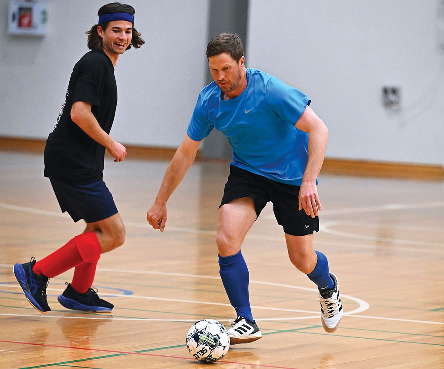 Barber duo leading ABCDE FC to a big victory