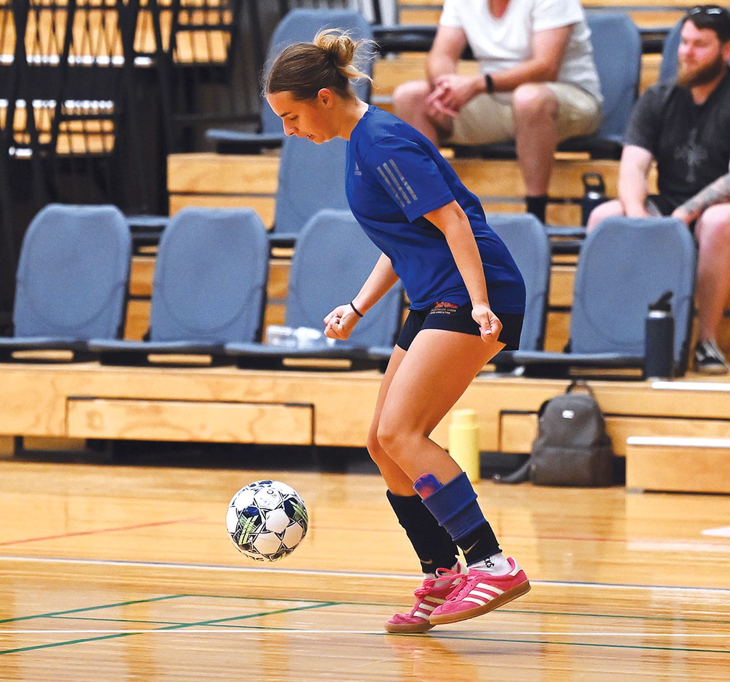 Jack fires Bakers dozen past Dribblers