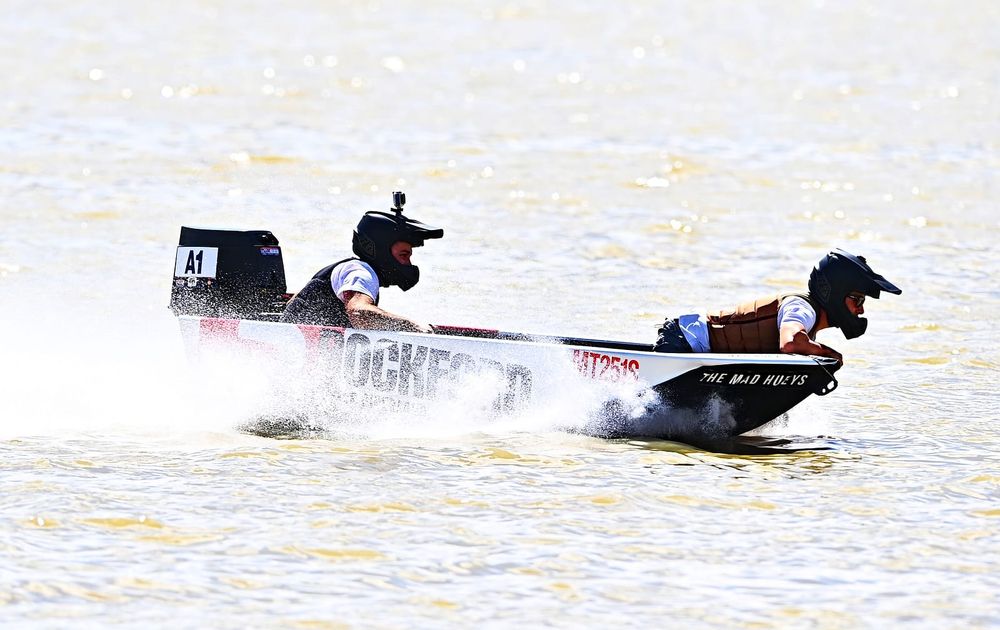 Dinghy Club undeterred by high flows post image