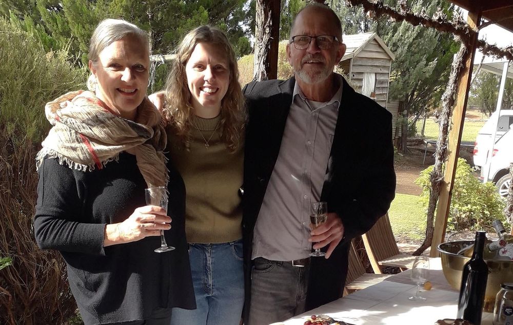 Waikerie gallery raises funds for Cancer SA post image