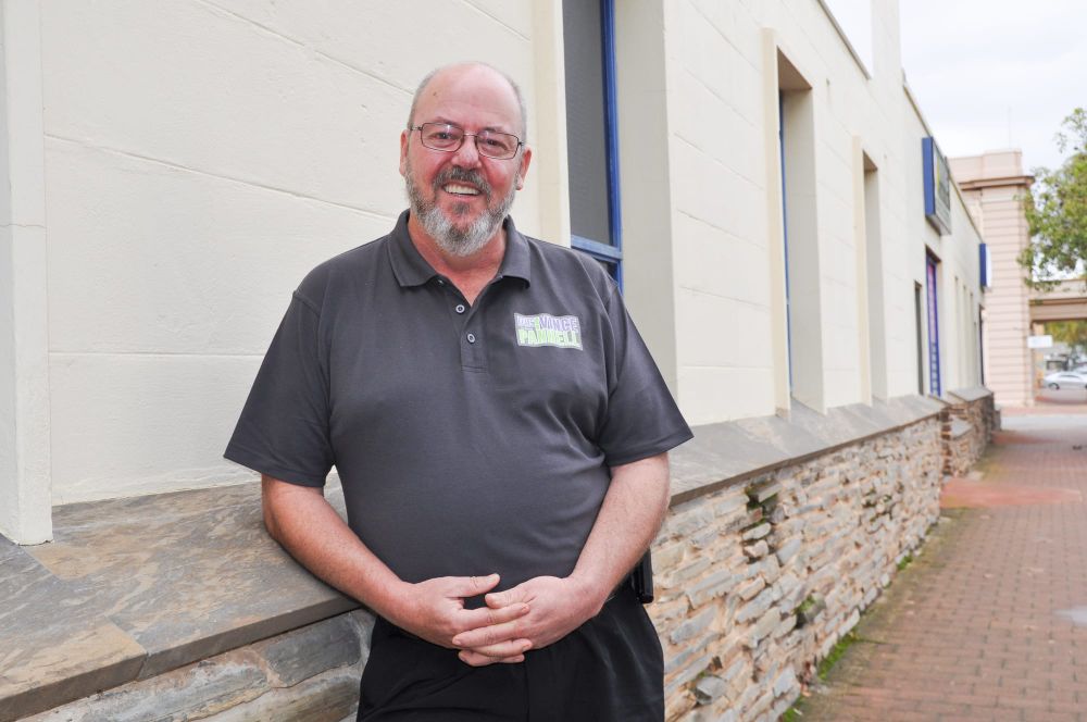 Candidate spruiks free water for irrigators post image