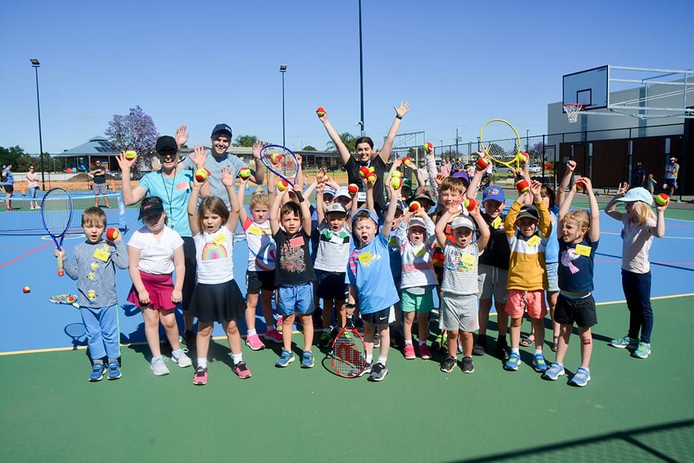 Loxton tennis Hot Shots on the rise post image