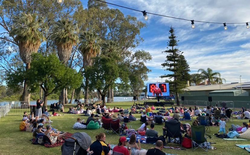 Flood response not stopping Renmark’s Christmas plans post image