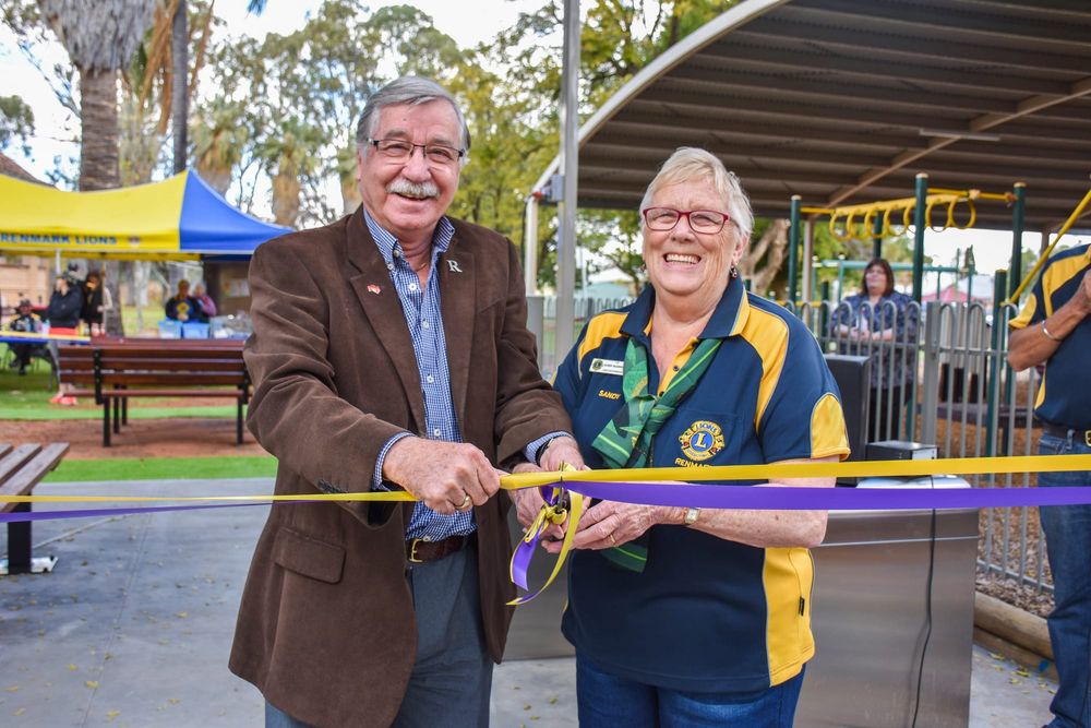 Renmark Lions shelter extension complete post image