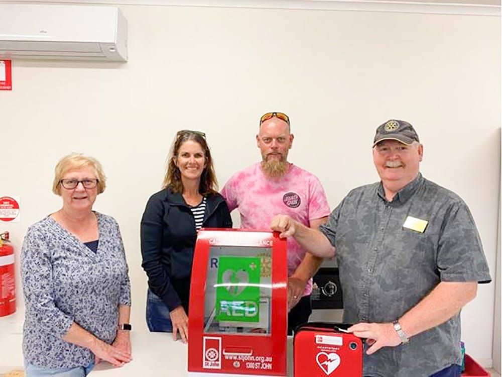 Rotary serves up defibrillator to tennis club post image