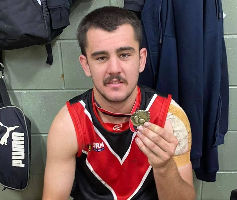 Hard-working Bee stings Hills Country post image