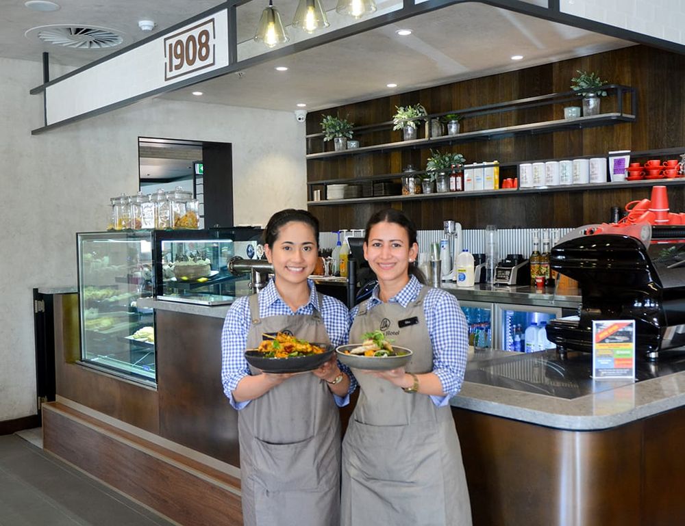 Loxton Hotel completes first hurdle post image