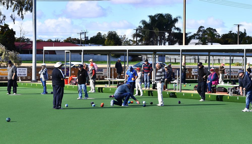 Renmark Bowling Club on the greens for Greenhill post image