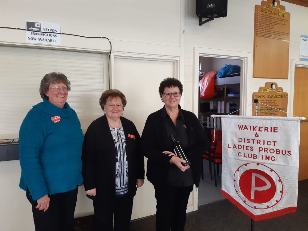 Waikerie Probus ladies indulge in a little wine tasting post image