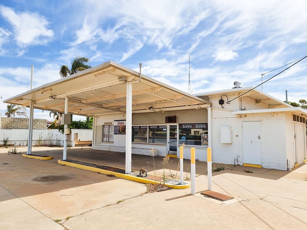 New servo divides Glossop post image