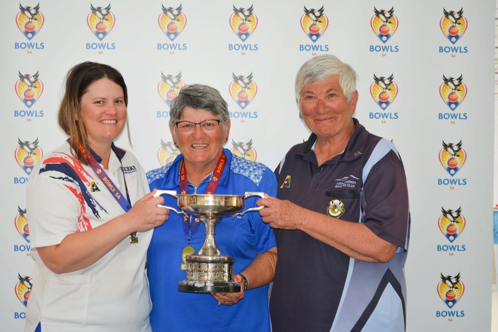 Family fill-in helps Kerry finish her set post image