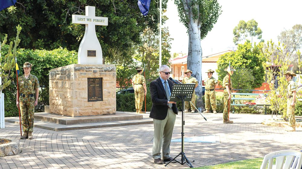 Waikerie marks Remembrance Day with strong crowd post image