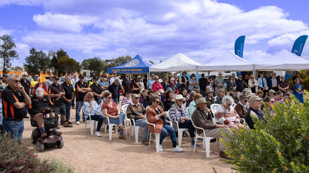 Celebrating a new look for cliff top walk post image