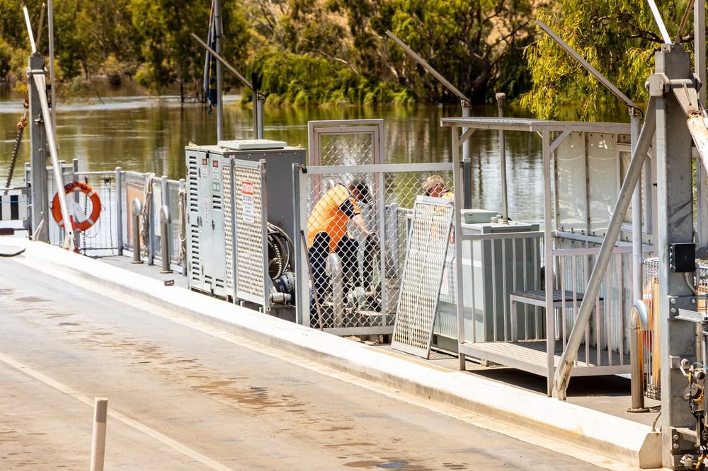 Debris the cause of Waikerie ferry breakdown post image