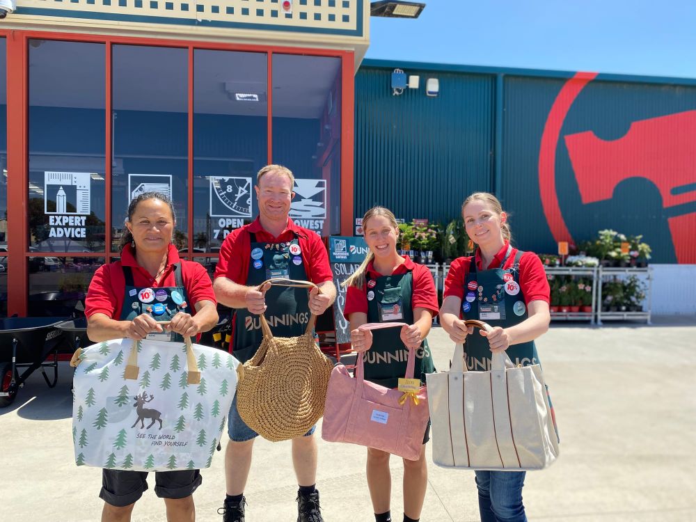 Bunnings Berri gifting dignity post image