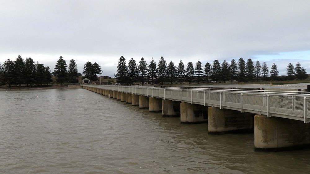Flood prompts record opening of barrage bays post image