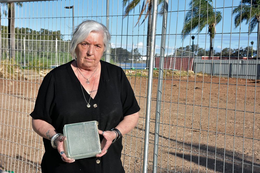 A (glass) brick in the wall post image