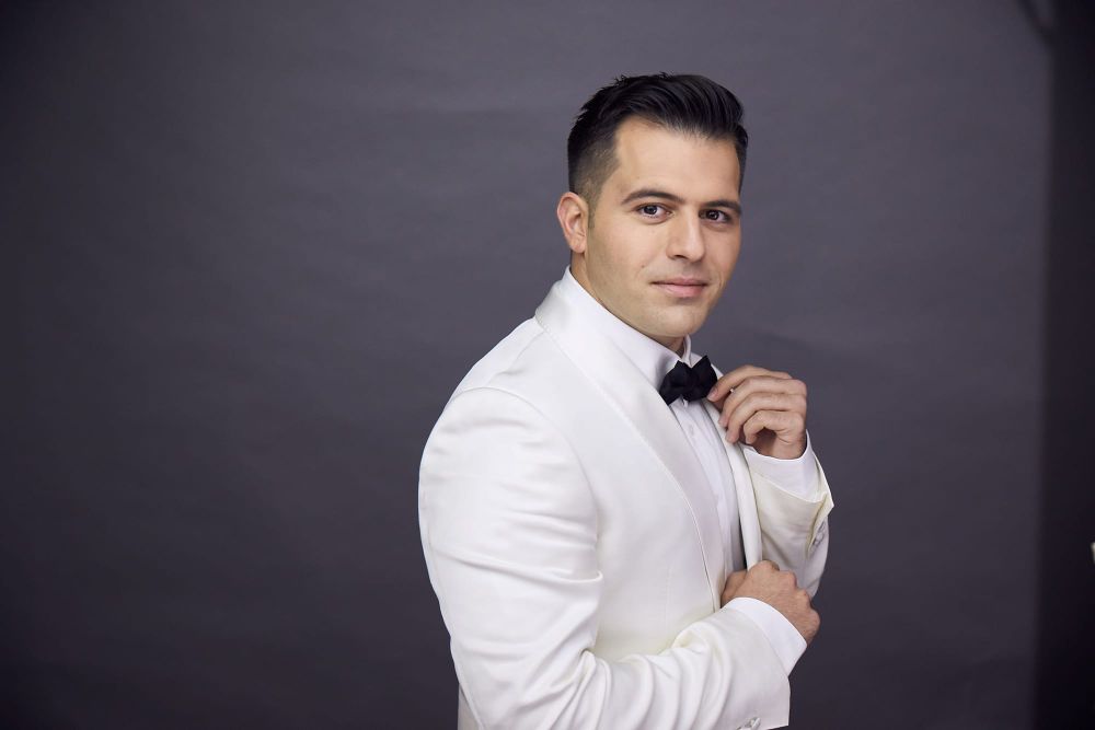 See Mark Vincent with special Mother’s Day offer post image