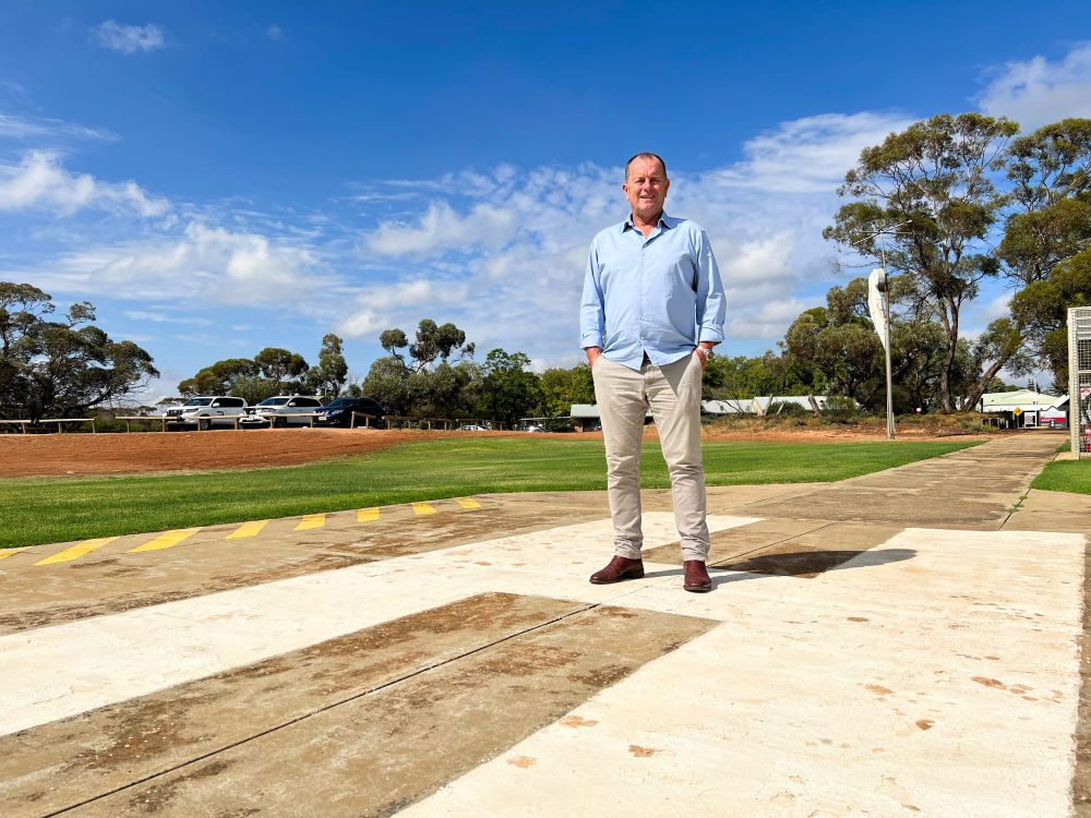 Libs pledge life-saving helipads post image