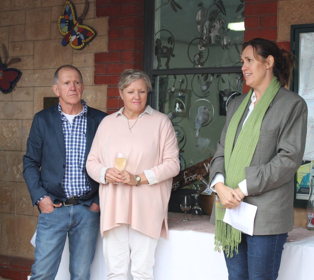 Exhibition celebrates Murray’s beauty in flood post image