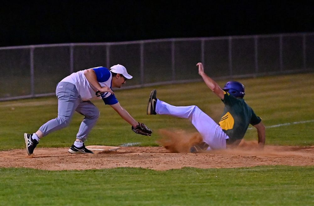 Four teams for this year’s Riverland baseball season post image