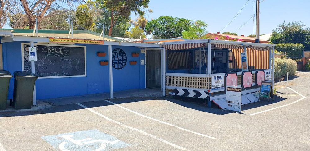 Ham-fisted deli disaster post image