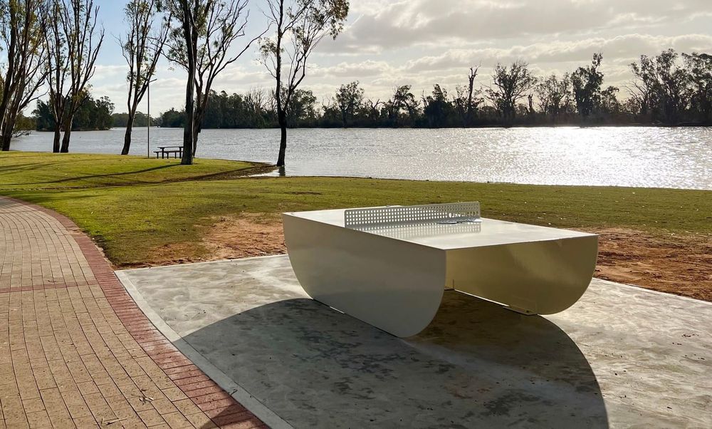 Have a rally along Loxton river front post image