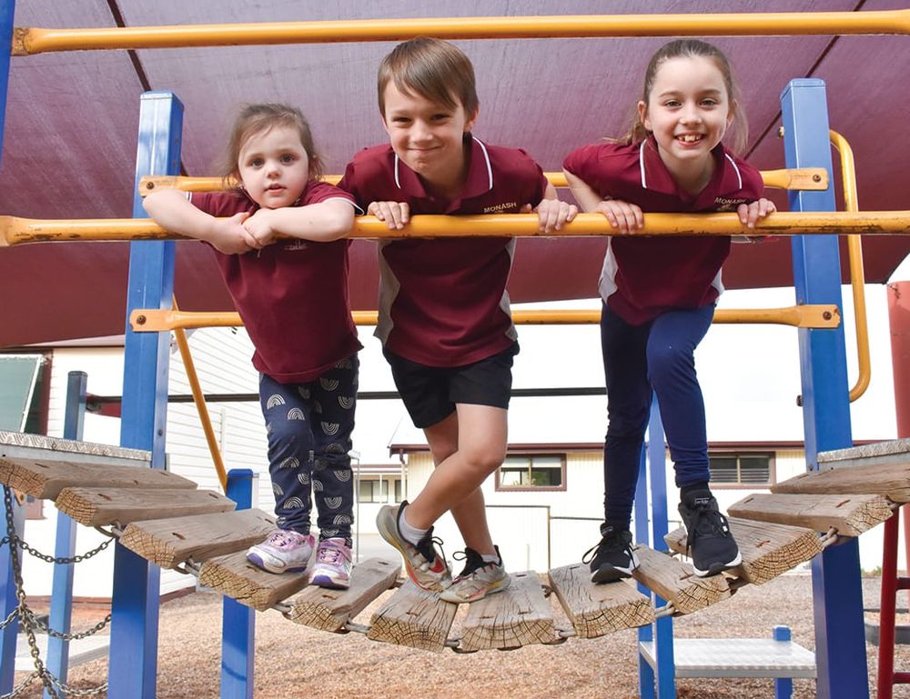 Children cheer: Playgrounds are back post image