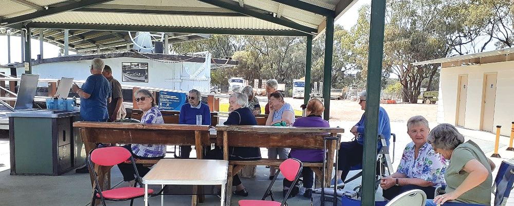Renmark Ladies Probus holds picnic post image
