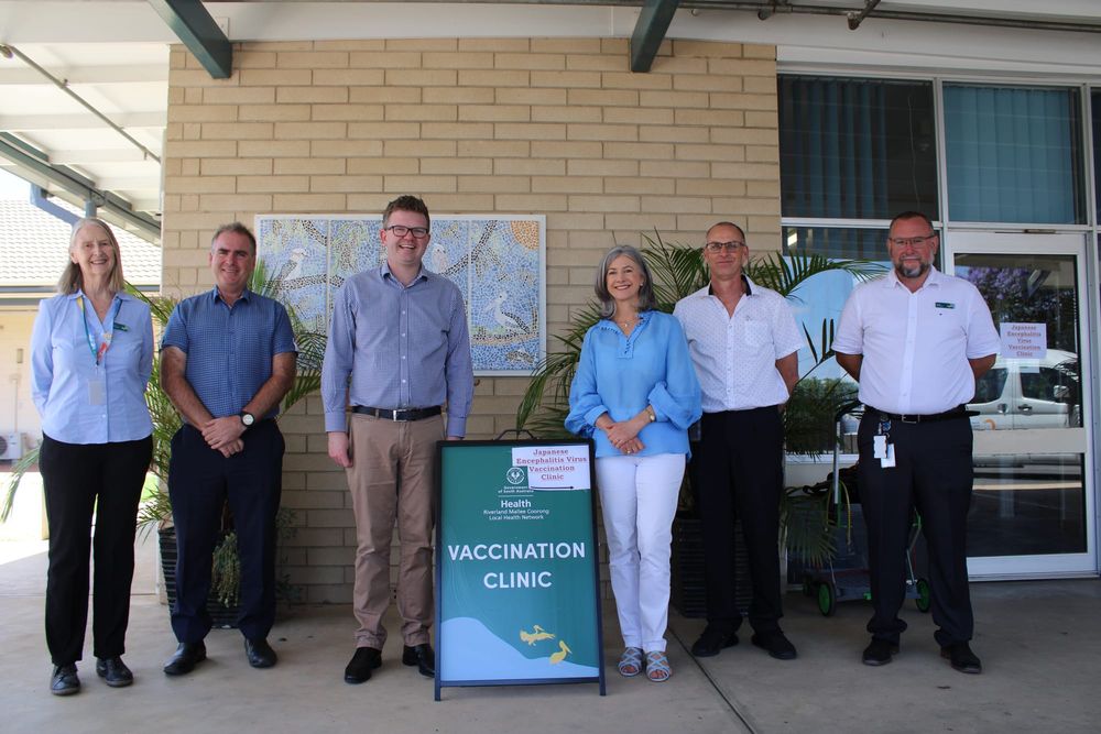 Nicola and SA Health drop in to issue mozzie warning post image