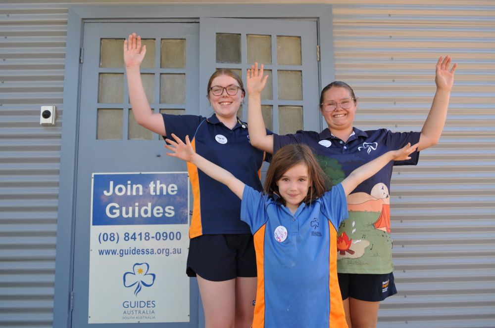 Free Come n’ Try session with local Girl Guide groups post image
