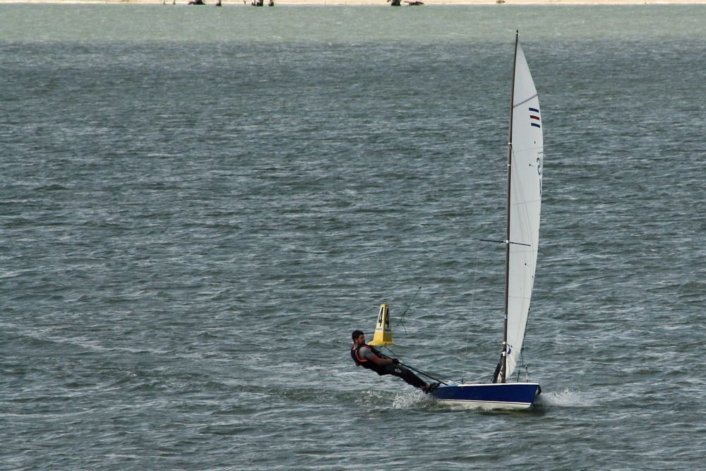 Yachts hit the water for exciting race day post image