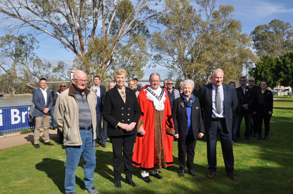 Berri Bridge 25-year celebration a story of support and secret information post image