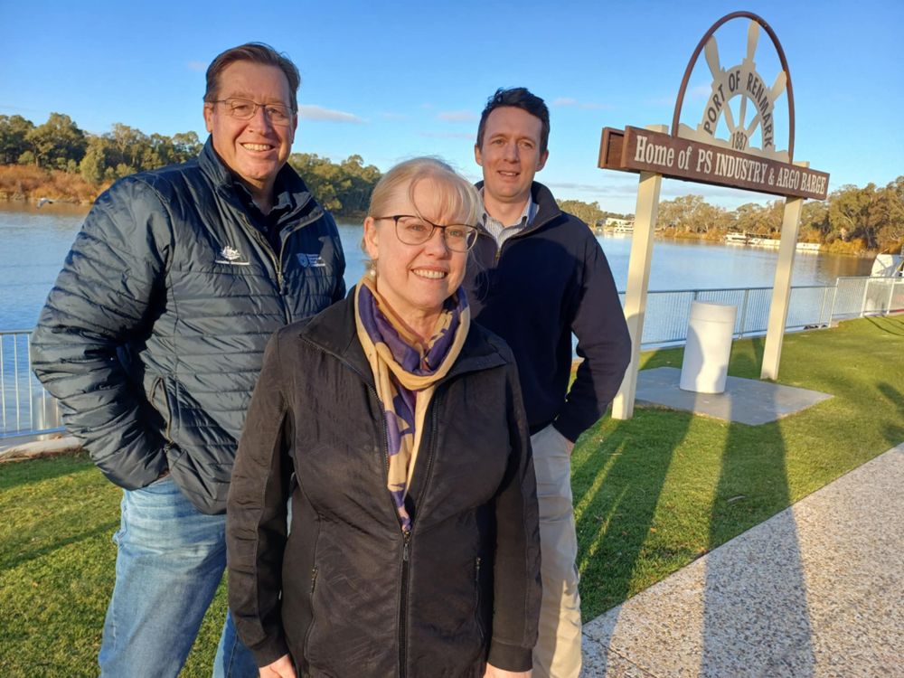 Troy gets a Riverland tour post image