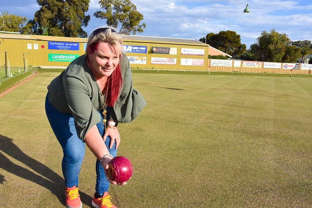 The Lawns ready for big season of Riverland bowls post image