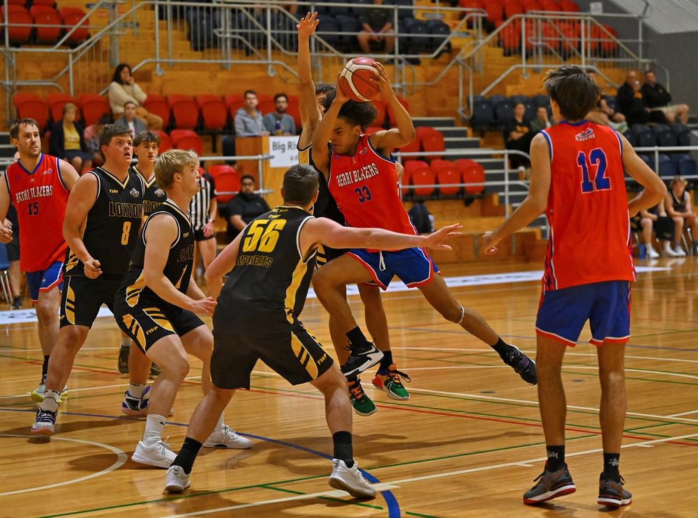Reigning champions make perfect start post image