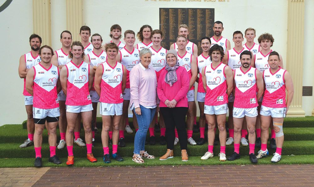 Pink Panthers provide purrfect response post image